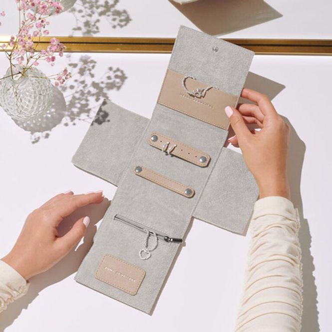 Hovedbilde Smykkeskrin HELLO BEAUTIFUL lys brun Joma Jewellery 