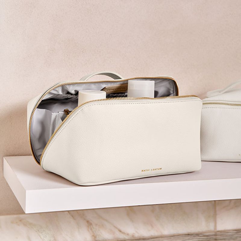Toalettmappe m skrå glidelås offwhite Katie Loxton