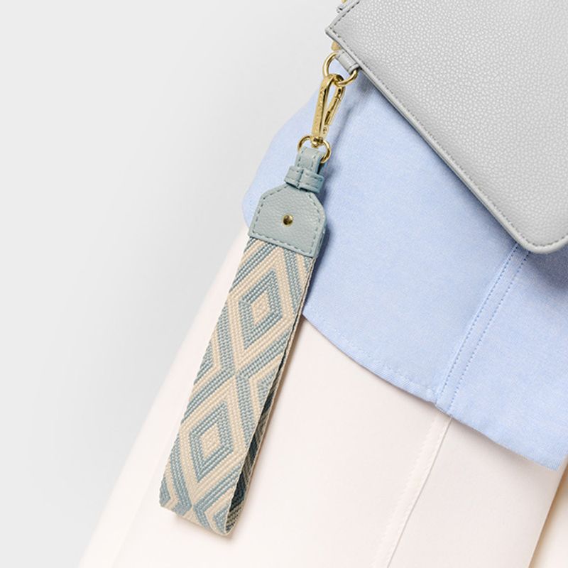 Håndreim Chevron dus lys blå Katie Loxton 