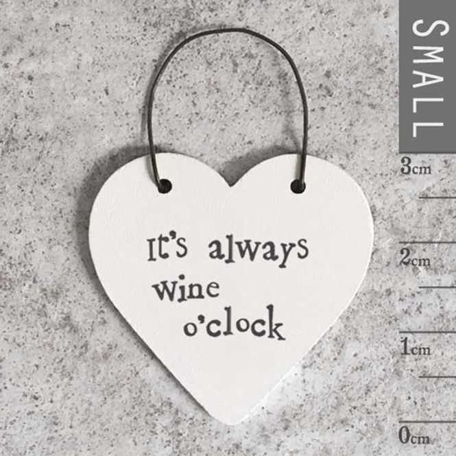 Hovedbilde Mini skilt hjerte It's always wine o'clock East of India 